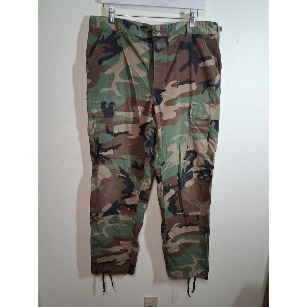 Military Fatigues Woodland Camouflage Pants Grunge Y2K Hunting Size Medium Regul